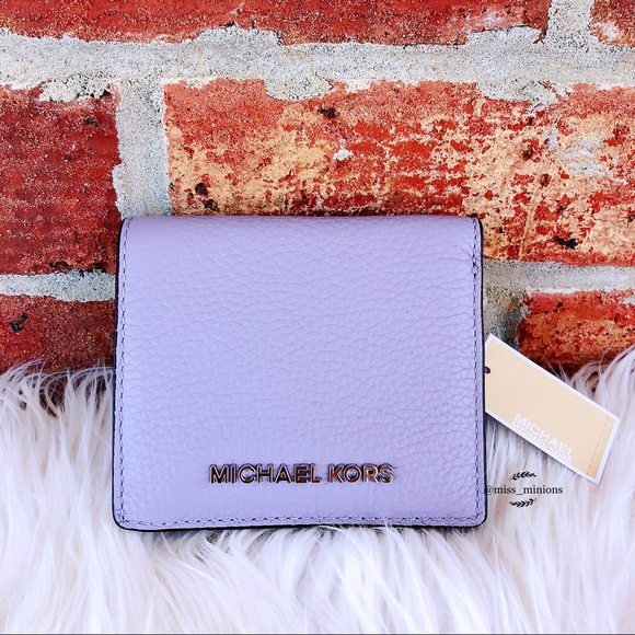 Michael Kors Handbags - Michael Kors Bifold Lilac Purple Wallet